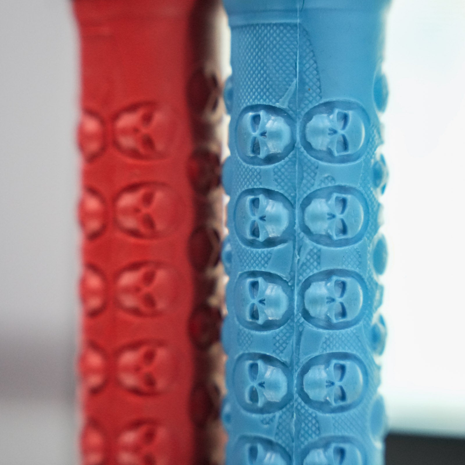 WAKE Lock-On Durable Anti-Slip Grips