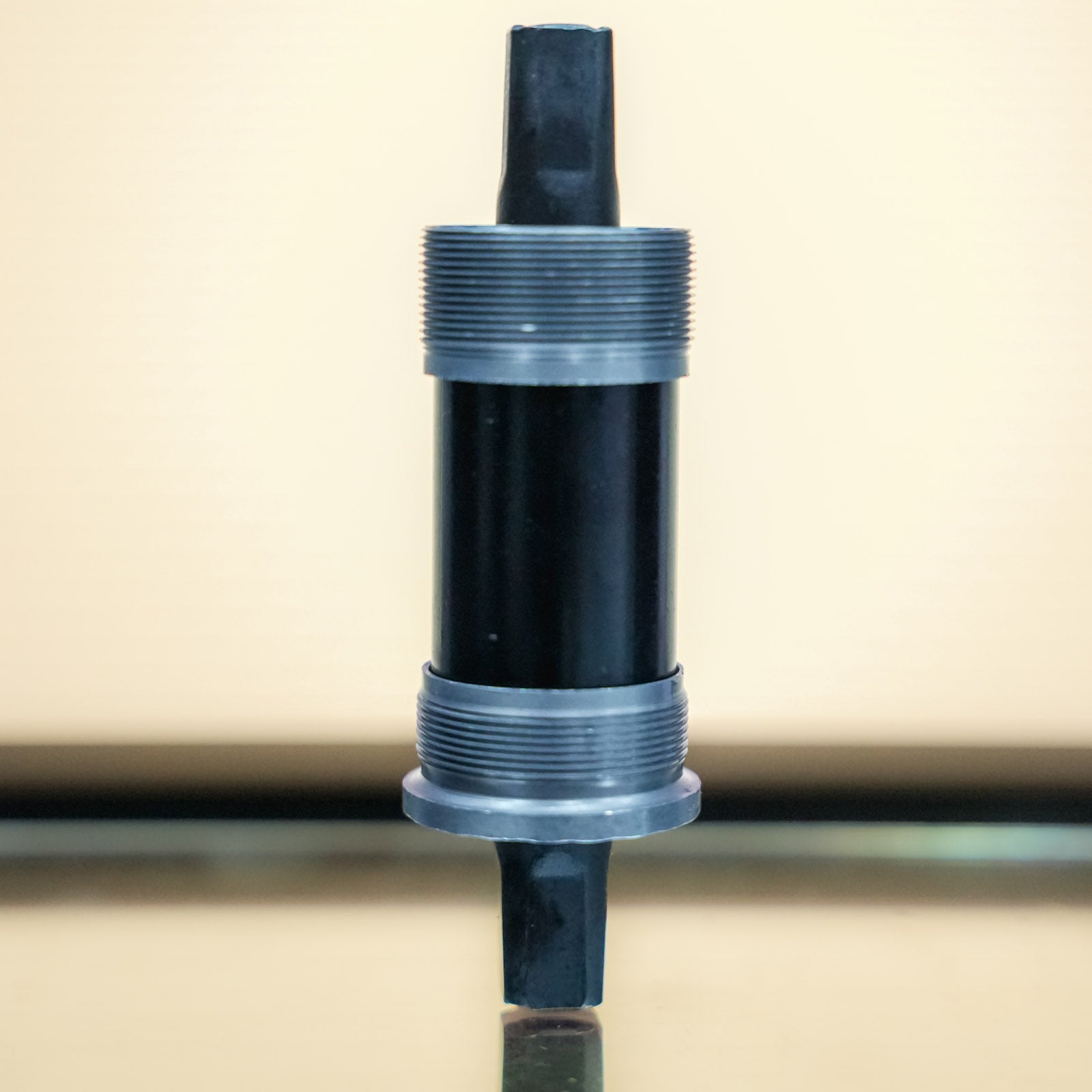 KENLI Square Taper Bottom Bracket – 68mm | 122.5mm