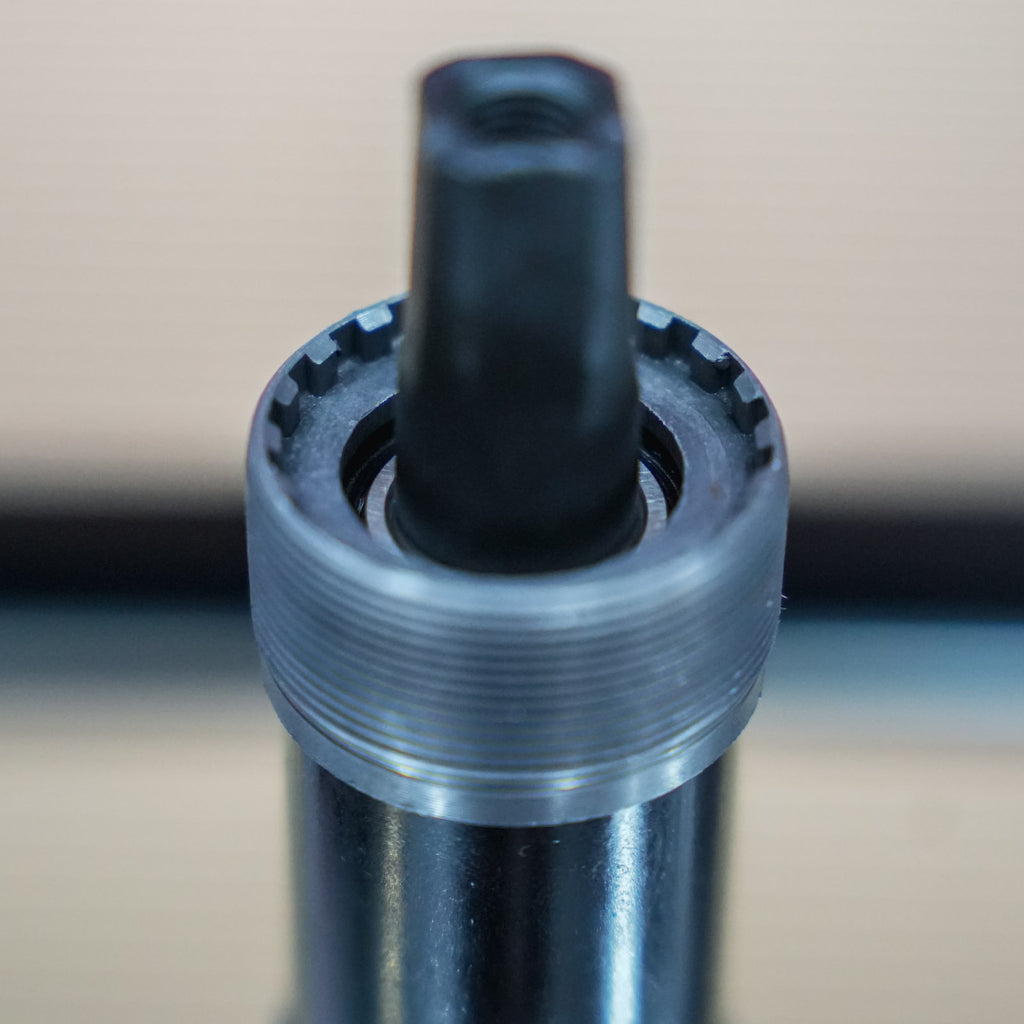 KENLI Square Taper Bottom Bracket – 68mm | 122.5mm
