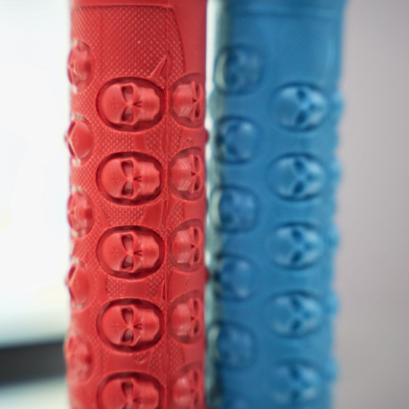 WAKE Lock-On Durable Anti-Slip Grips